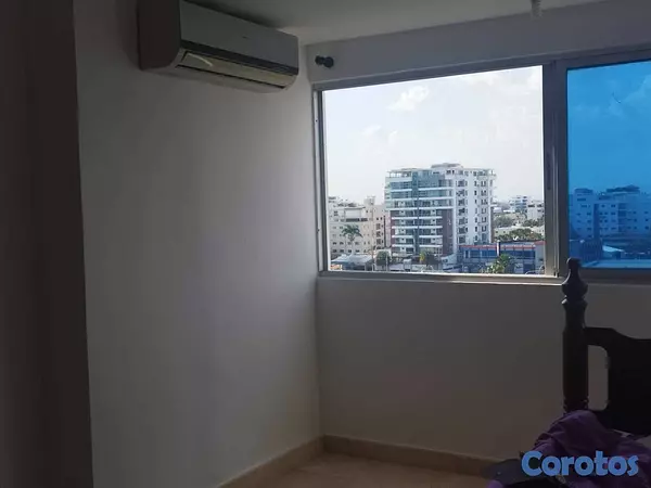 apartamentos - ¡Enriquillo Apartamento con Balcón en piso Alto! 3