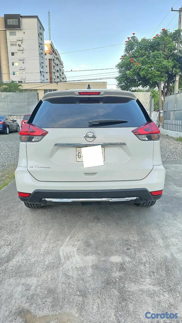 jeepetas y camionetas - VENDO MI NISSAN XTRAIL 2018 EN ÓPTIMAS CONDICIONES  10