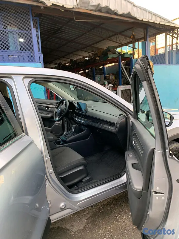 jeepetas y camionetas - Honda CRV 2023 LX
 7