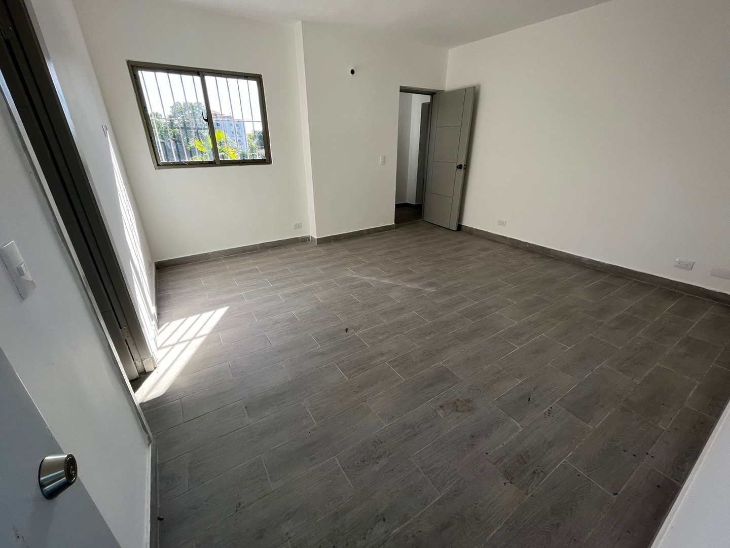 apartamentos - ALQUILO apartamento 2do piso, 2 hab. en Lomas de Arroyo Hondo, CÓDIGO: PD176 1