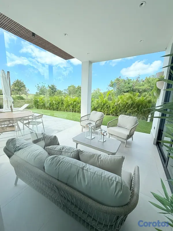 casas vacacionales y villas - venta de Villa de lujo con piscina y playa cerca en playa nueva Romana amueblada 11