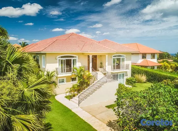 casas vacacionales y villas - En Venta Villa de 5 habitacioes en Sosua Proyecto Exclusivo 5