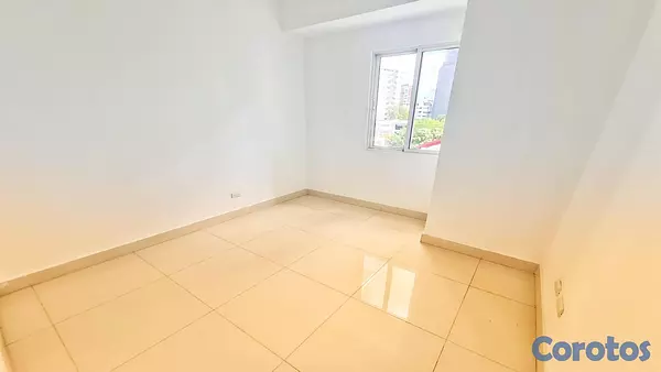 apartamentos - Apartamento amplio en alquiler en Naco con piscina, gimnasio. 8