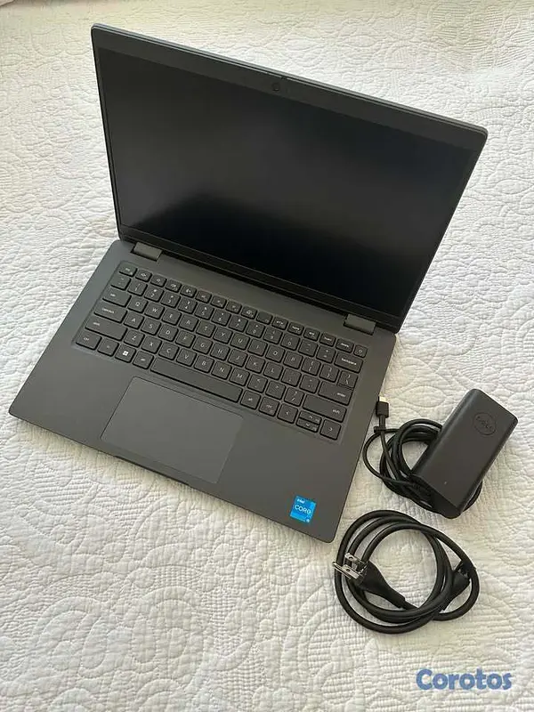 computadoras y laptops - Vendo Laptop Dell Latitude 3440 Soft Charcoal 2