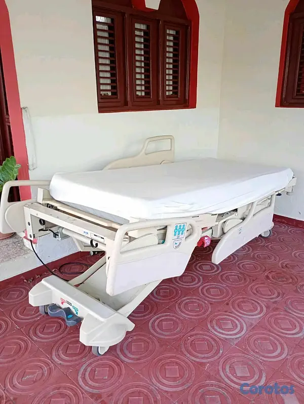 Salud y Equipamiento Médico - Cama de Posición CHG Spirit  3