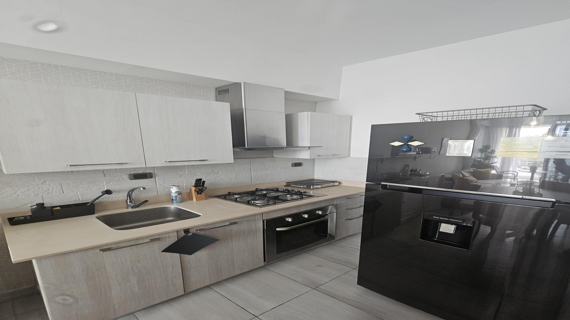 apartamentos - Apartamento Amueblado con estudio en Piantini 6