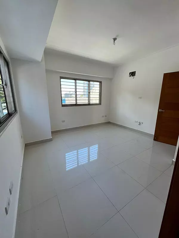 apartamentos - Alquiler Apartamento, 2 Habitaciones, Renacimiento 5