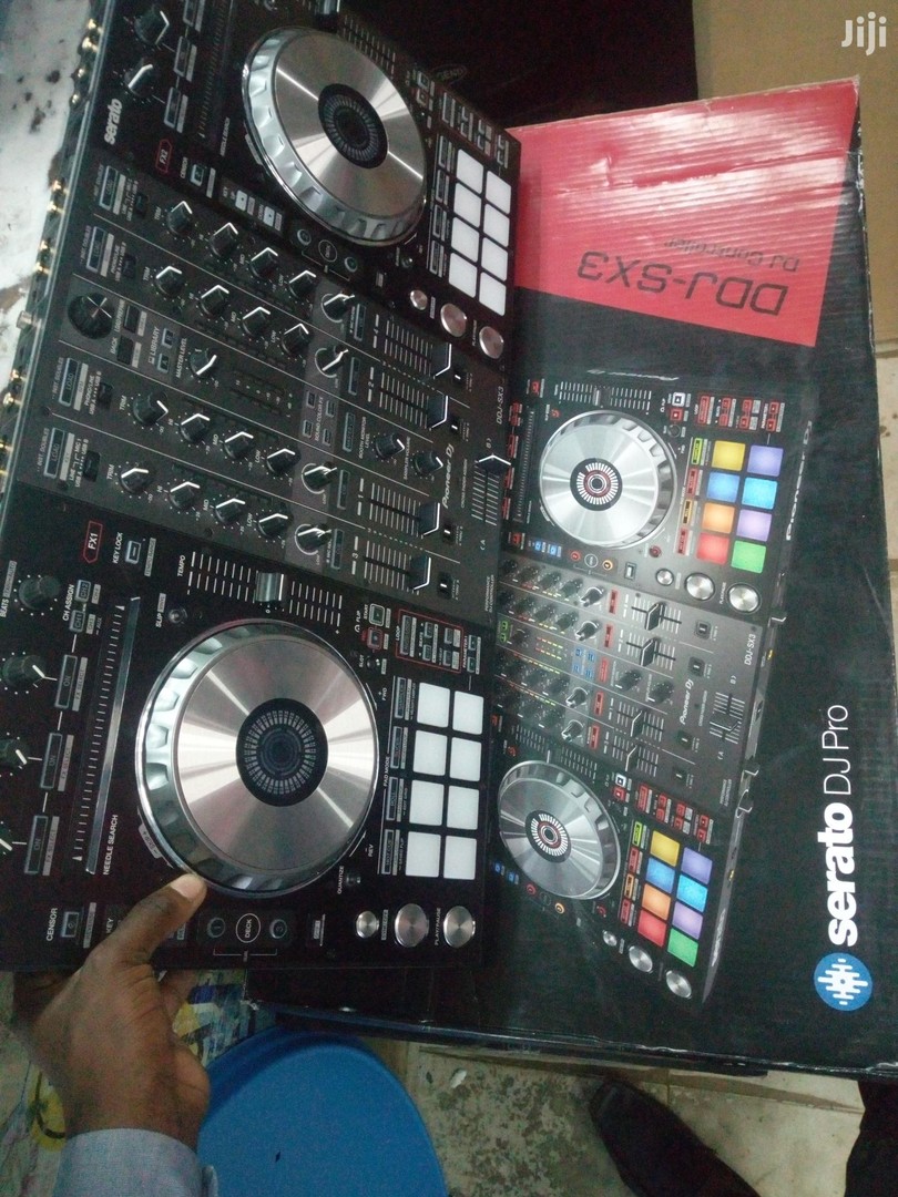 instrumentos musicales - Platos Mixer Consola DJ SERATO Music sams ipha2a3a1a4villsmarthotreso droncamnis 6