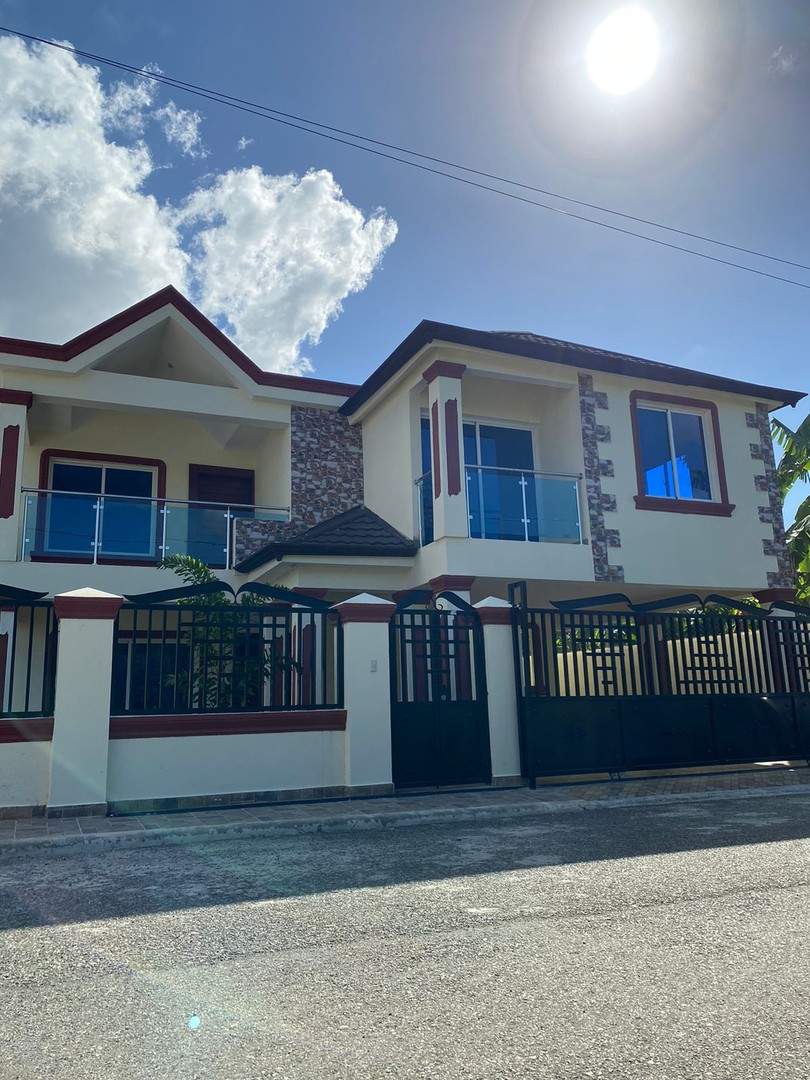 casas - Casa Nueva en Proyecto Cerrado, Urb. Doral  0