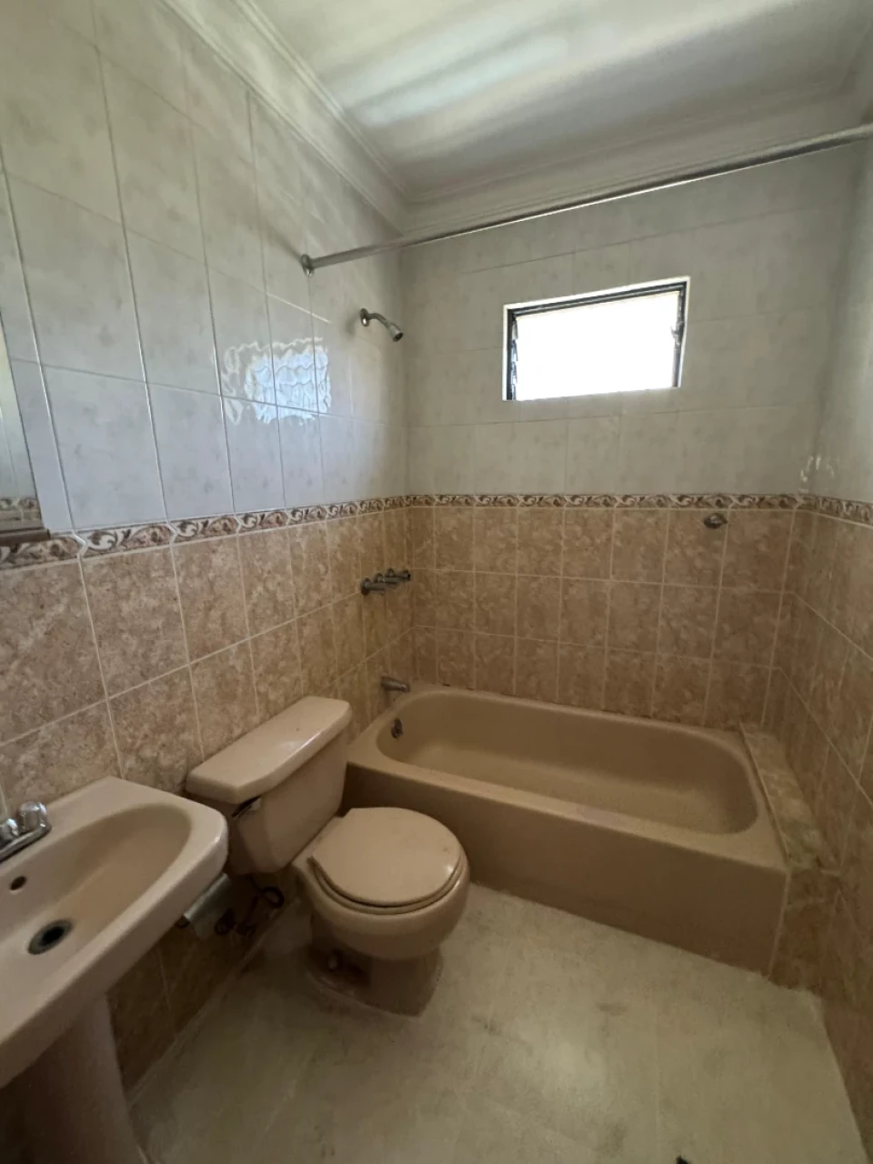 apartamentos - Apartamento en URBANIZACIÓN REAL SANTO DOMINGO DE GUZMÁN
207094 2