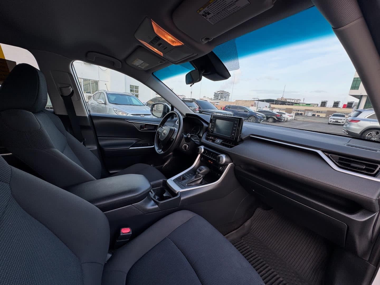 jeepetas y camionetas - Toyota rav4 2019  8