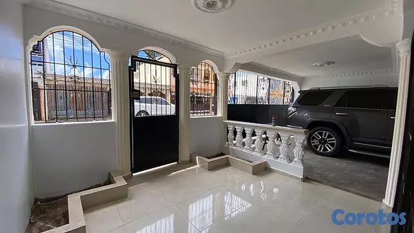 casas - Venta de casa en la autopista de san isidro prado oriental Santo Domingo  10