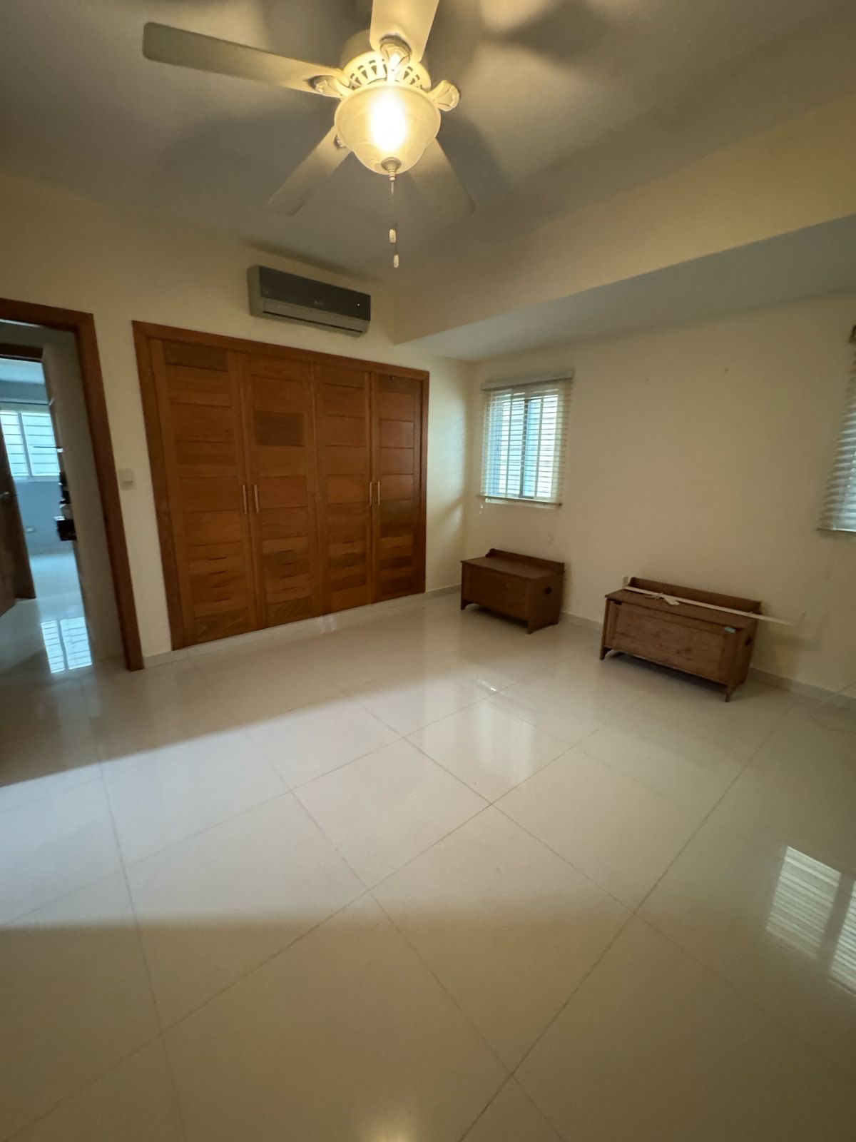 apartamentos - Alquiló con línea blanca Mirador Norte 2do nivel c 8
