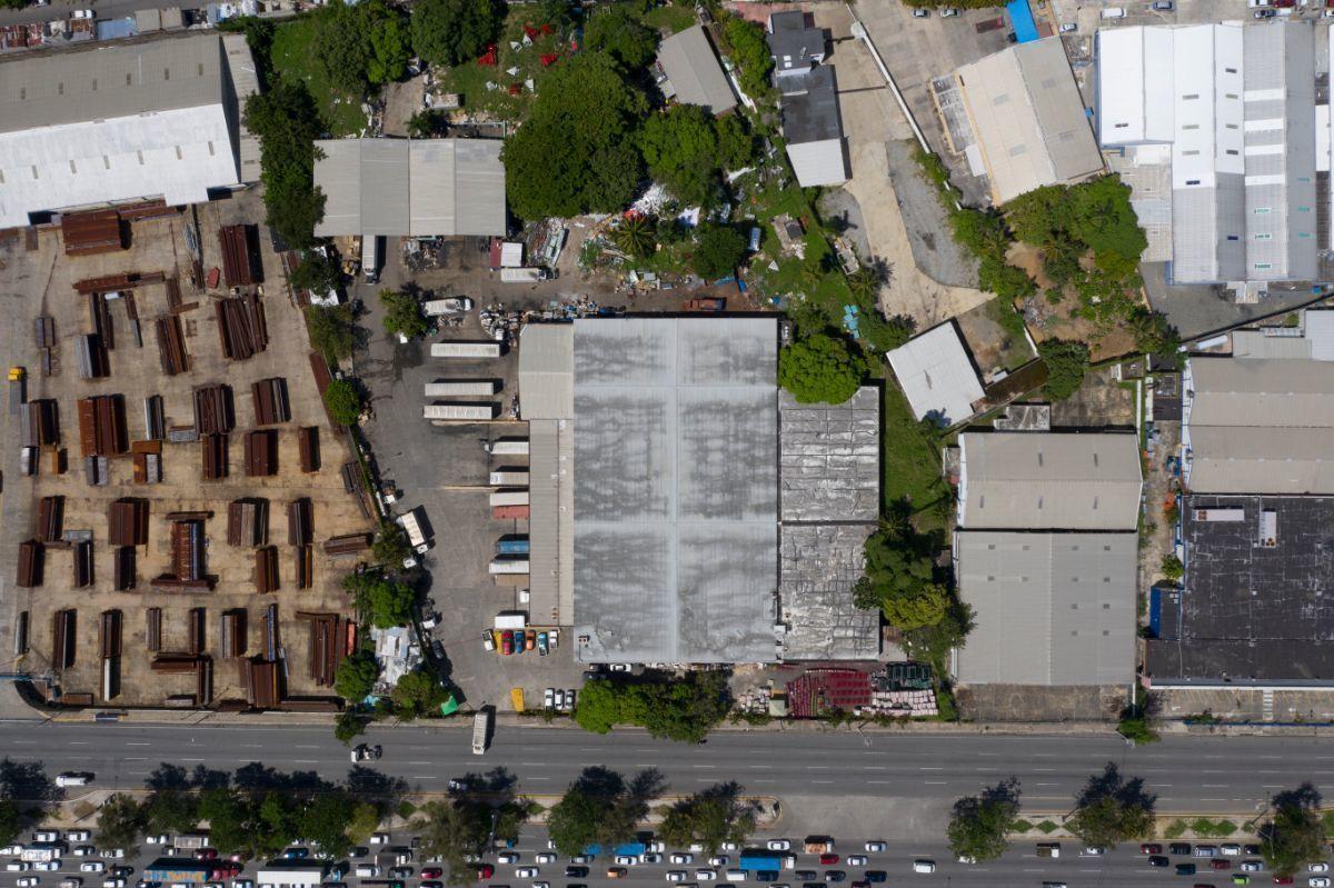 otros inmuebles - Nave terreno locales comerciales venta Santo Domingo, Ave. Luperon Herrera 2