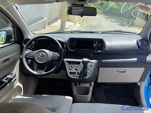 carros - Daihatsu boom 2018 4