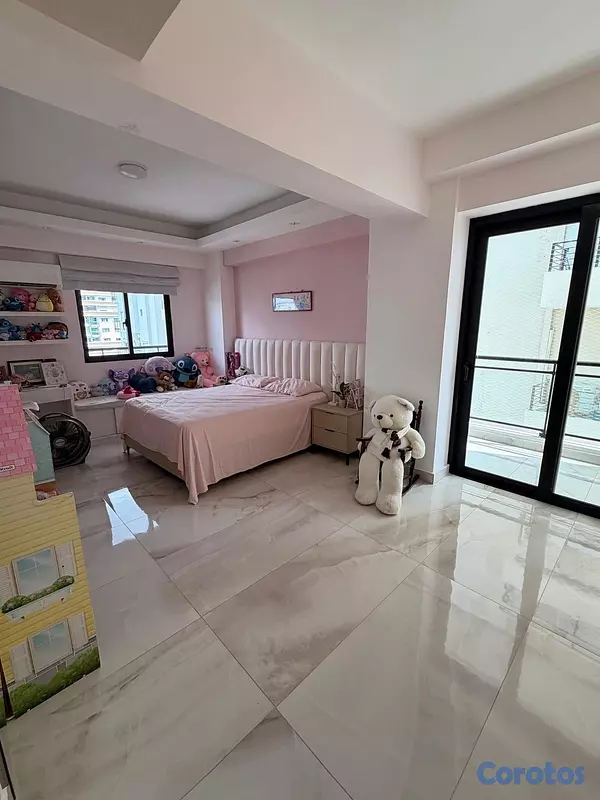 apartamentos - Penthouse con jacuzzi privado, 4 habitaciones, 3 parqueos  12