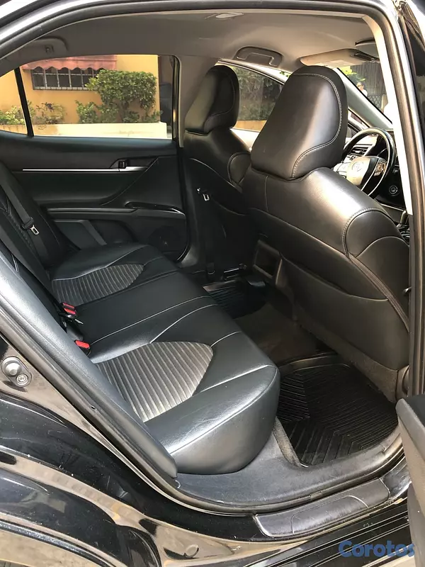 carros - Toyota Camry SE 2019 10