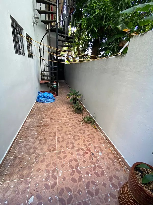 apartamentos -   Vendo Apartamento  en Los Jardines del Sur 8