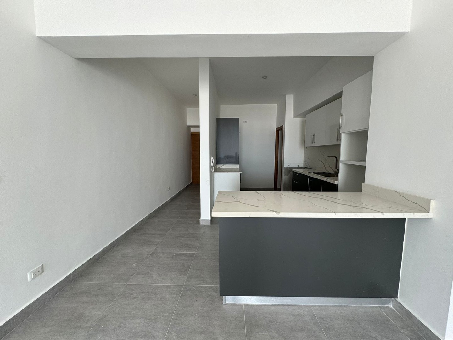 apartamentos - Apartamento en Venta  BELLA VISTA NORTE USD 385,000.00 Mantenimiento: RD$7,800.0 1