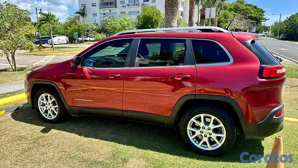jeepetas y camionetas - Jeep Cherokee Latitude 2014 8