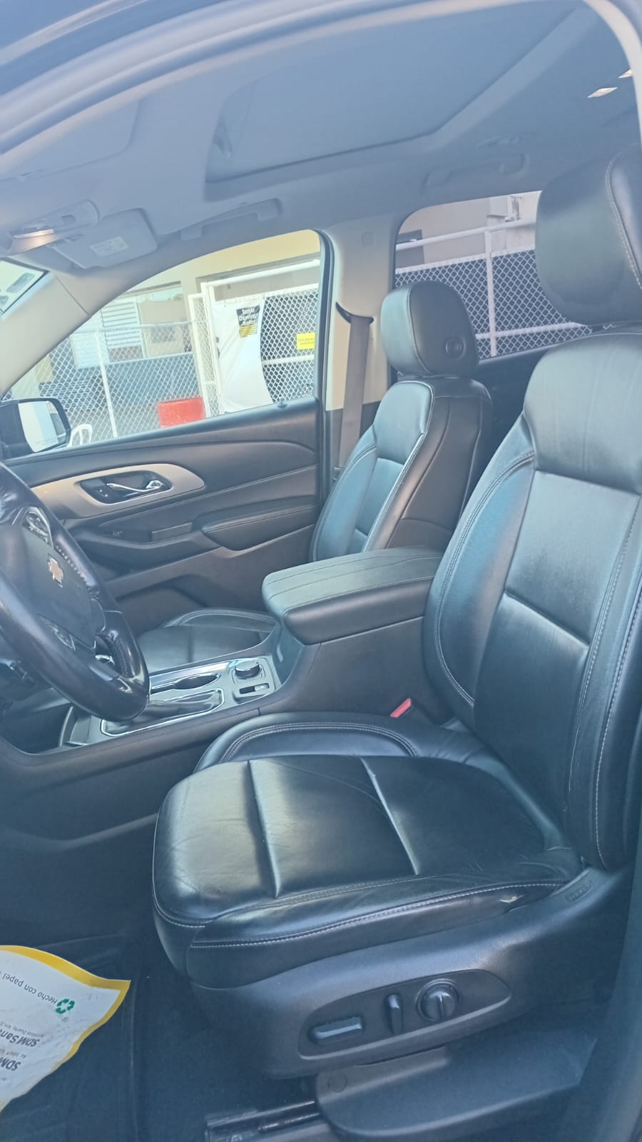 jeepetas y camionetas - CHEVROLOET TRAVERSE LT 2018 4