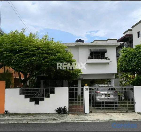 casas - en venta casa en reparto los 3 ojos 10