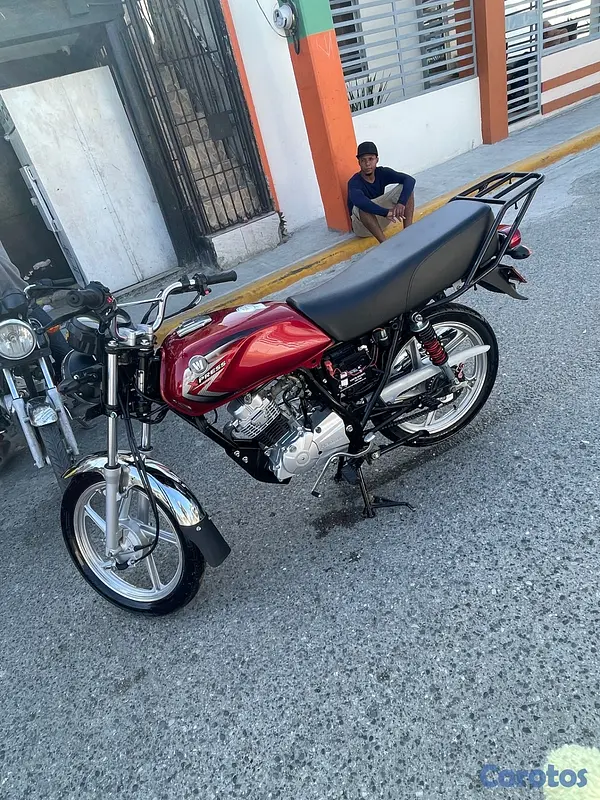motores y pasolas - Moto xpres 125  2