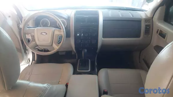jeepetas y camionetas - Ford Escape 2009 + Sistema Antirrobo (GPS) 5