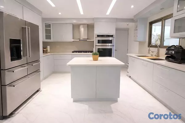 casas - vendo casa de lujo Arroyo hondo viejo 5 habitaciones con baño marquesina  2