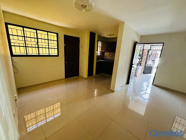 casas - CASA EN VENTA  EN SANTIAGO DE LOS CABALLEROS EN LA URBANIZACIÓN REAL  9