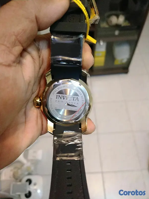 joyas, relojes y accesorios - Disponible reloj invicta original 4,000 pesos  9