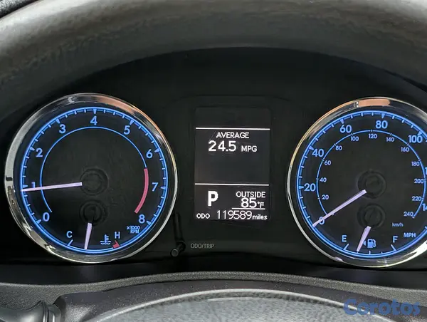 carros - 2018 Toyota Corolla LE 11
