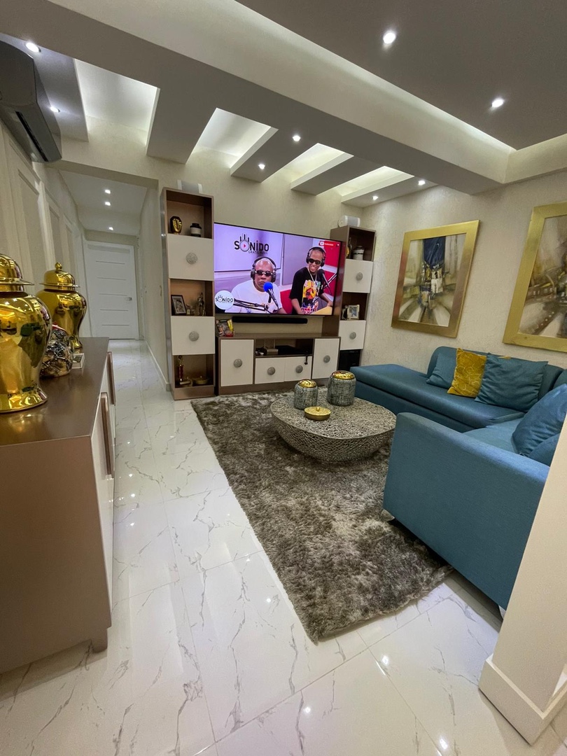 apartamentos - Se vende apartamento en alma rosa I con solo 2 apartamento por piso 1