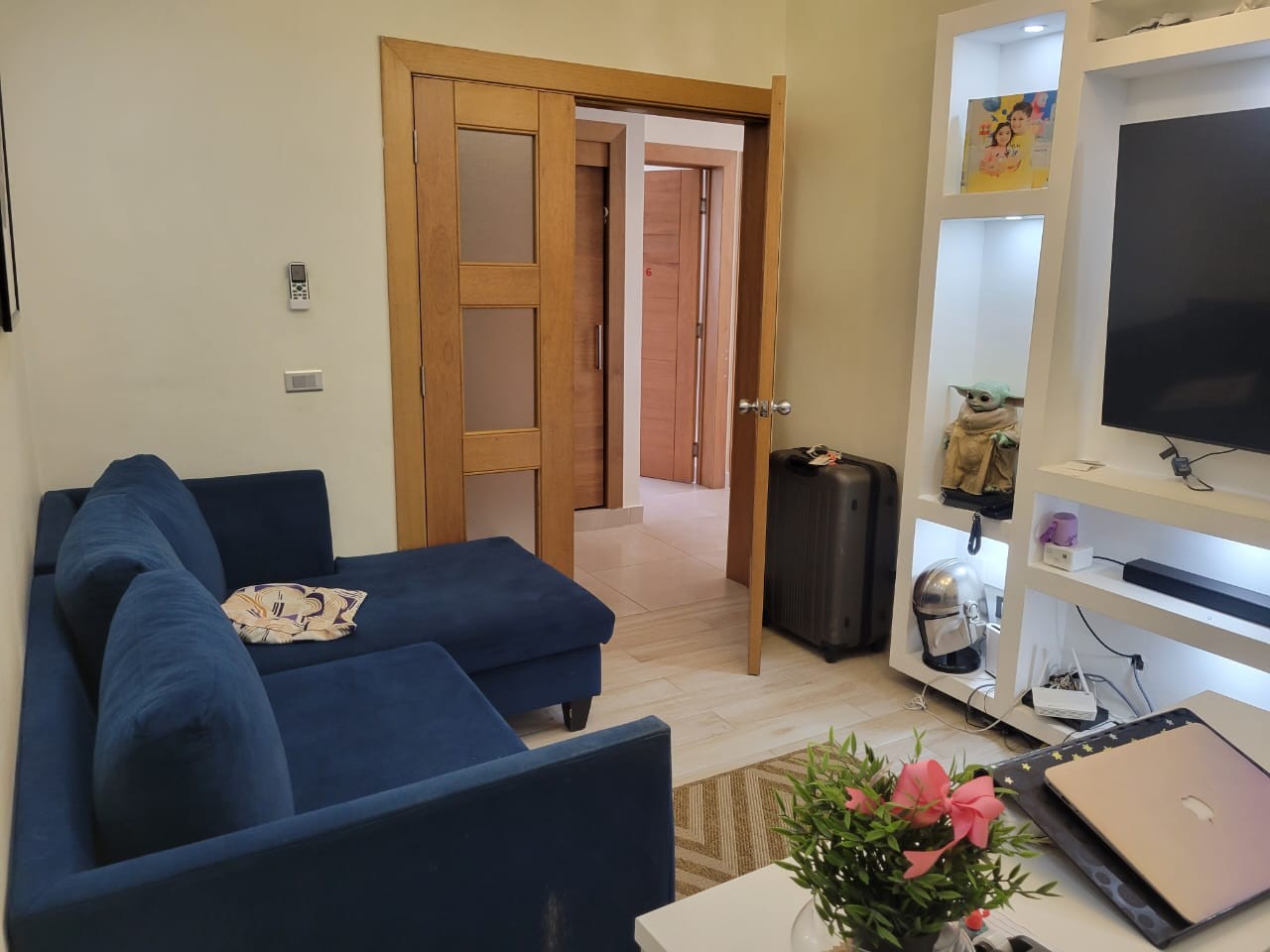 apartamentos - Alquiler de Apartamento 3 habitaciones y estudio amueblado en Esperilla 7