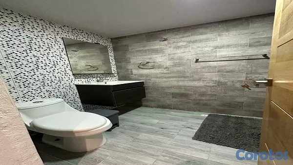 apartamentos - Venta de apartamento de oportunidad remodelado en la castellana 7
