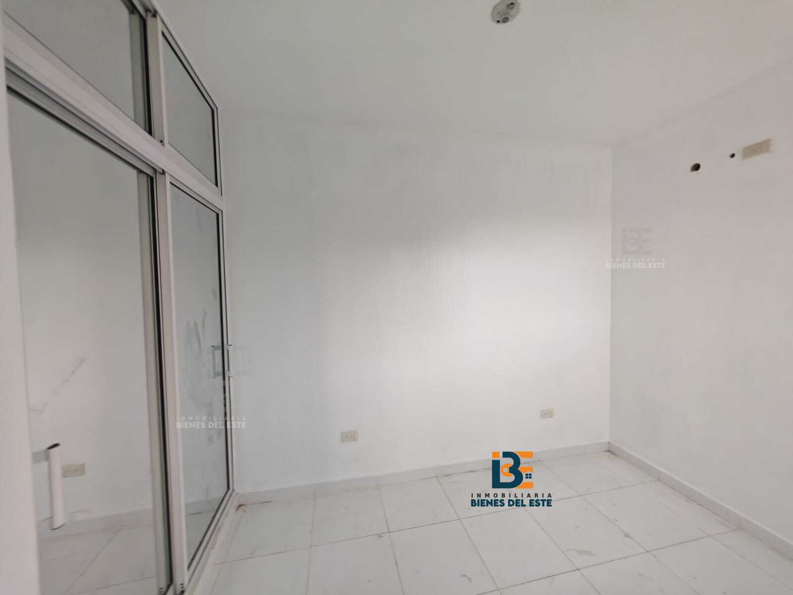 apartamentos - Se Alquilan Apartamentos de Tres habitaciones  3