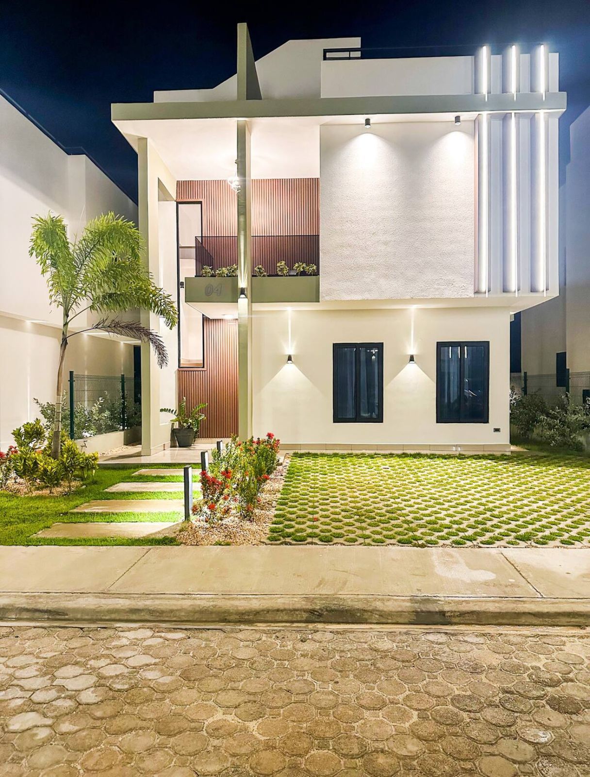 casas vacacionales y villas - Villa de 3 Habitaciones con Piscina y Terraza 206482 0