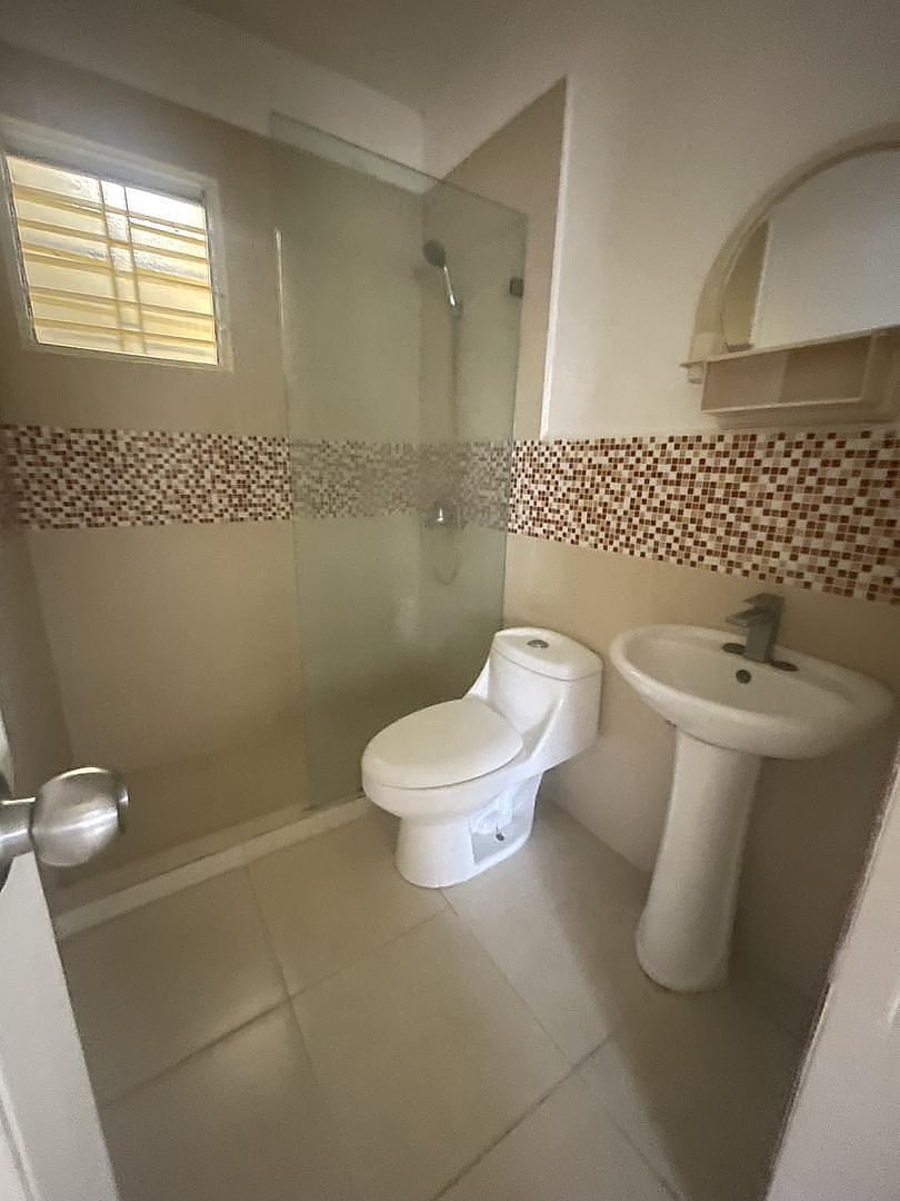 apartamentos - Rento en residencial Palmera Oriental, residencial seguro y tranquilo. 4