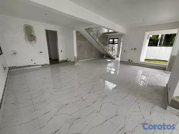 casas - Casa de 2 niveles en Venta en Altos de Arroyo Hondo III 4