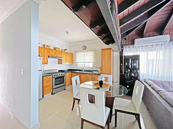 apartamentos - Venta, Apartamento de 3 Habitaciones, Renacimiento 4