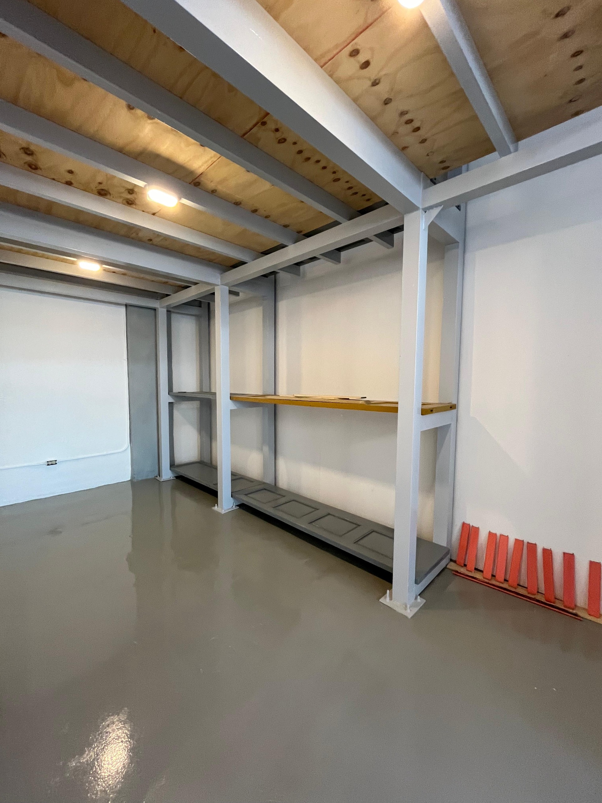 oficinas y locales comerciales - Local en Alquiler Zona Colonial de 120m2 8