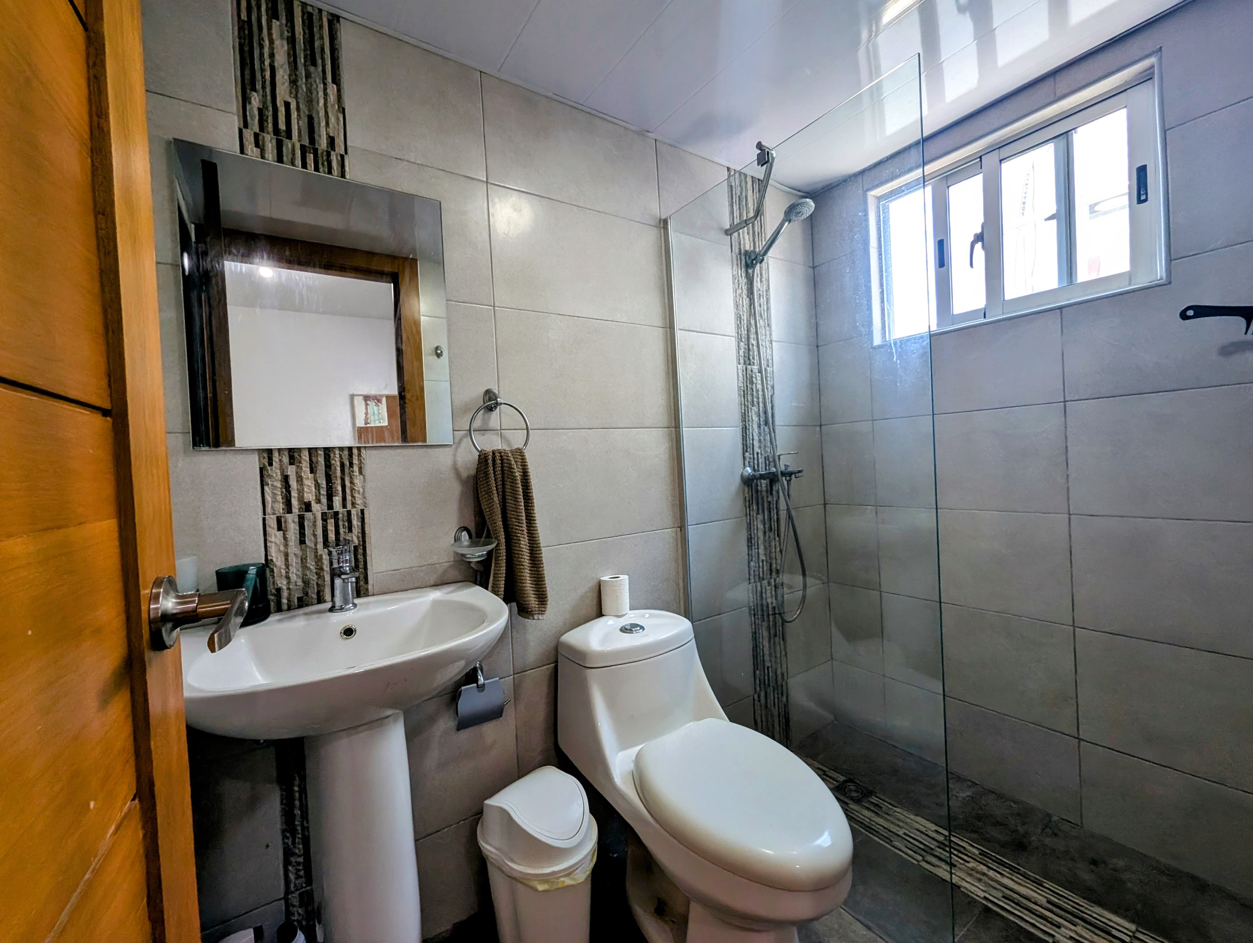 apartamentos - Se vende moderno Penthouse con vista al mar en la zona Universitaria  2