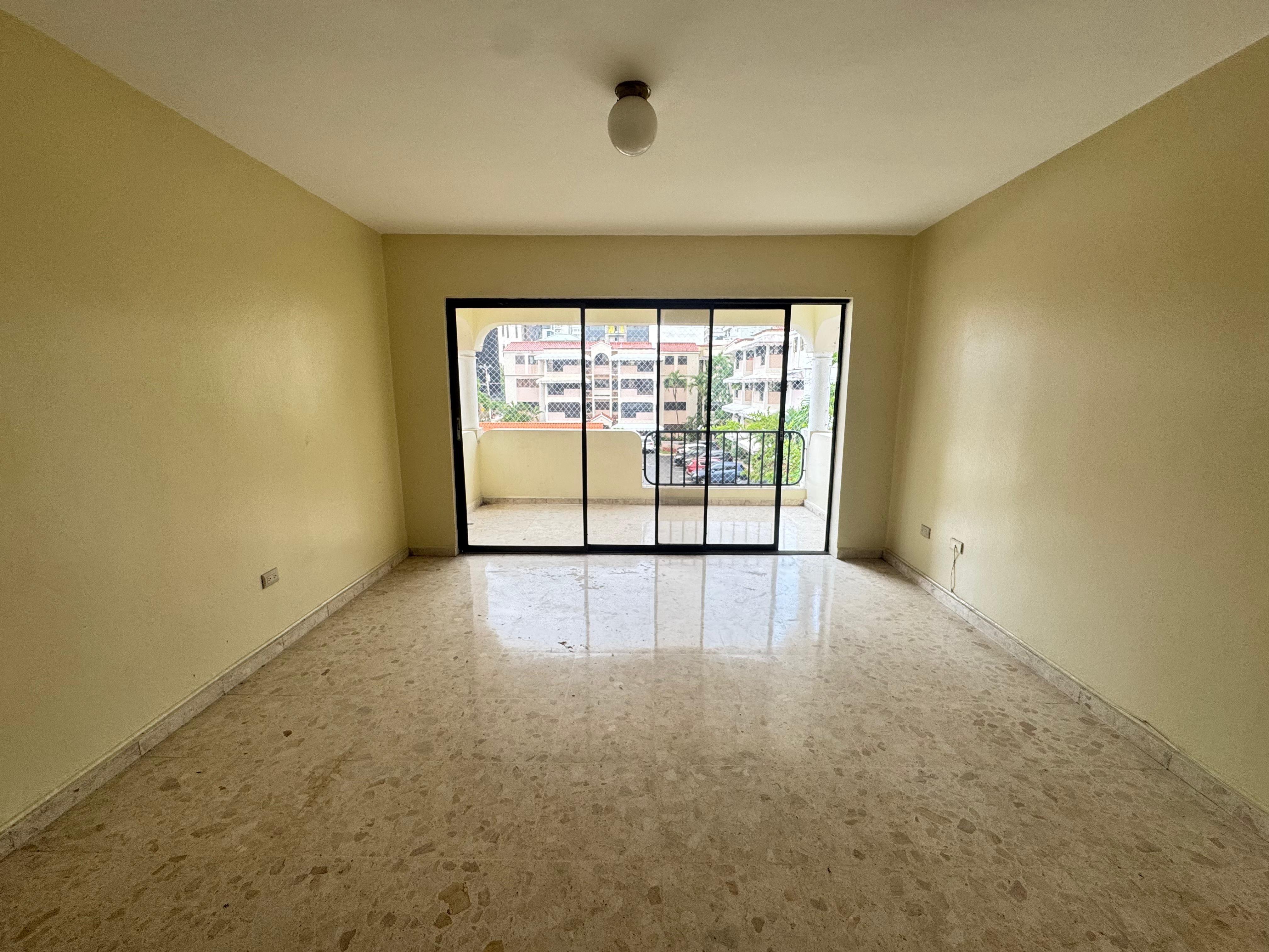 apartamentos - Alquilo apartamento clásico en Piantini 2