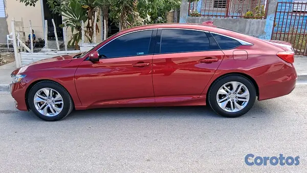 carros - Años 2018 4 silindroFinanciamiento disponibleClean un millo setentamil 13