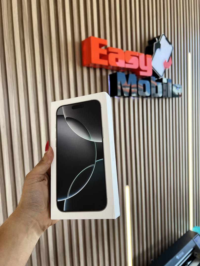 celulares y tabletas - iPHONE 16 PRO MAX ESIM 256GB WHITE TITANIUM SELLADO  1