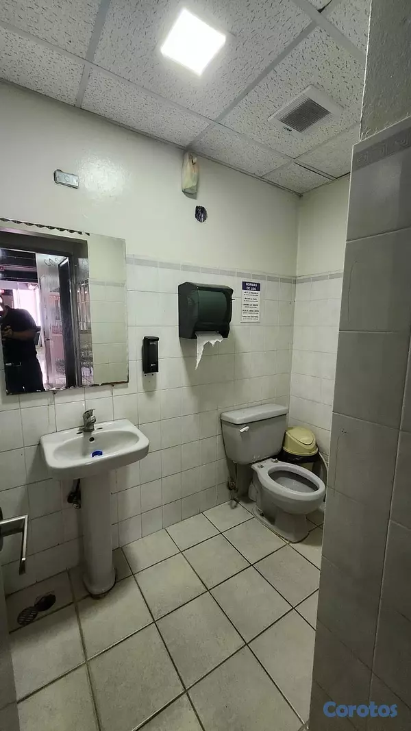 oficinas y locales comerciales - LOCAL COMERCIAL EN VENTA 6