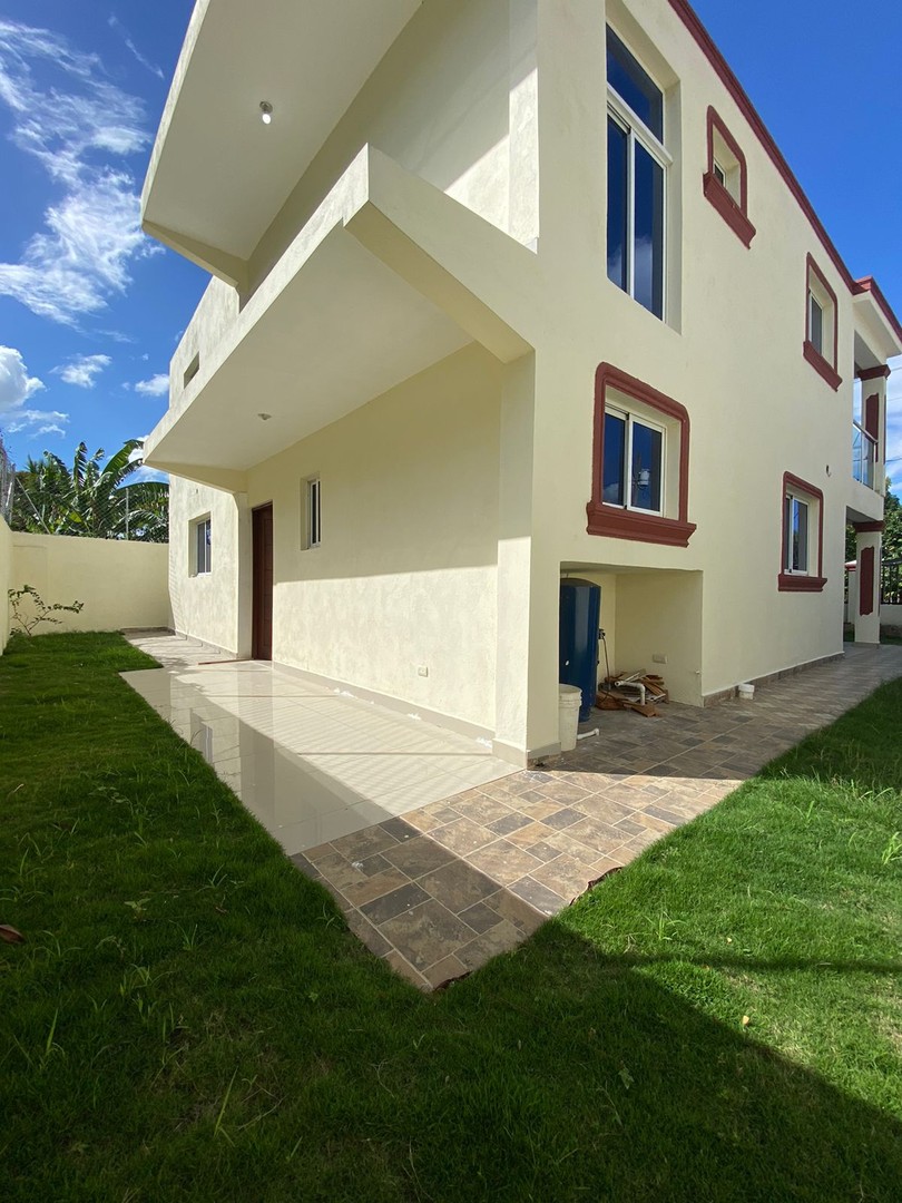 casas - Casa Nueva en Proyecto Cerrado, Urb. Doral  3