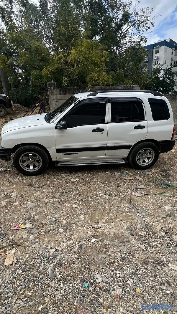 jeepetas y camionetas - Chevrolet Tracker 2000 2