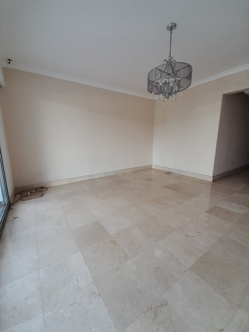 apartamentos - SIN inttermediarios/ rento apartamento sin amueblar en la esperilla, escribenos! 5