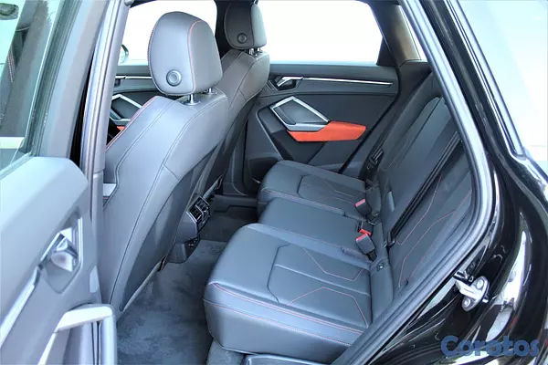 jeepetas y camionetas - Audi Q3 S Line 9